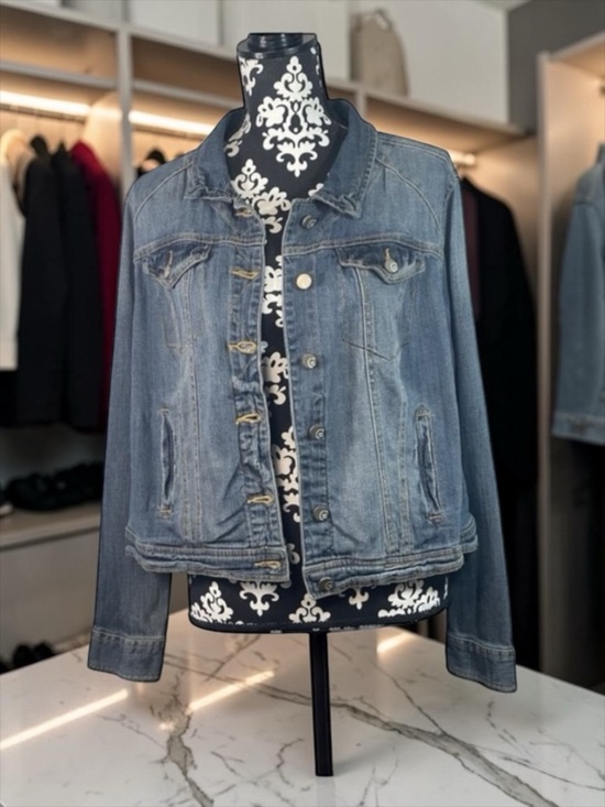 C Est. 1946 Other - EST 1946 Denim distressed blue jean jacket 18 to 20 W Vintage​​